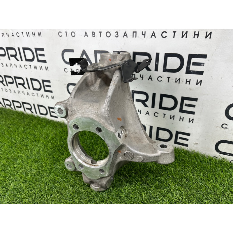 Поворотный кулак (подвеска) Nissan Rogue T33 2023 1.5 KR15DDT 400156RR0A