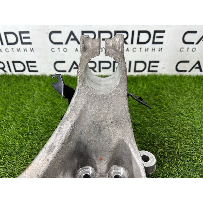 Поворотный кулак (подвеска) Nissan Rogue T33 2023 1.5 KR15DDT 400156RR0A