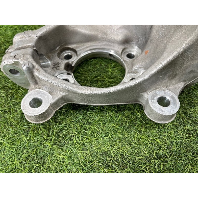 Поворотный кулак (подвеска) Nissan Rogue T33 2023 1.5 KR15DDT 400156RR0A