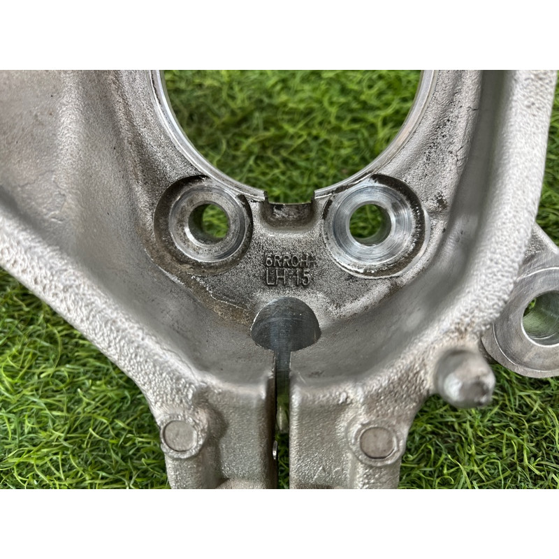 Поворотный кулак (подвеска) Nissan Rogue T33 2023 1.5 KR15DDT 400156RR0A