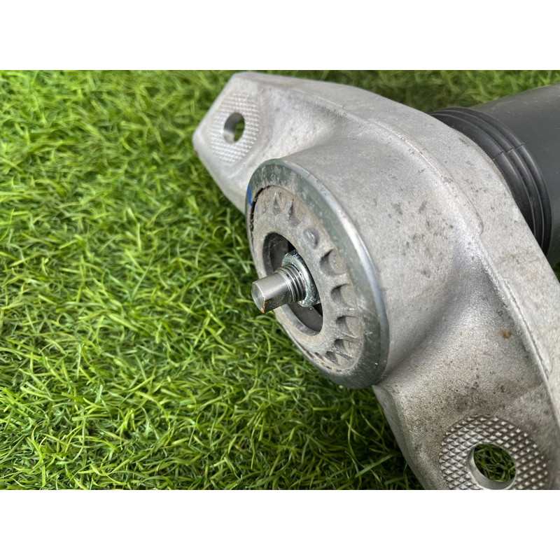 Амортизатор (подвеска) Nissan Rogue T33 2023 1.5 KR15DDT E62106RA1D