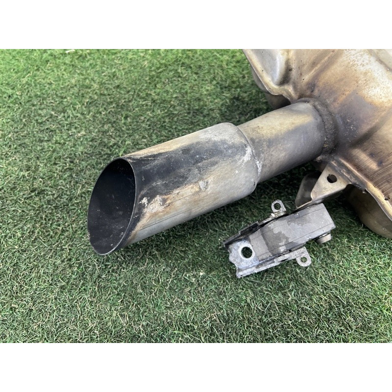 Глушник (вихлопна система) AUDI A8 D4 2011 4.2 CDRA 4H0253610