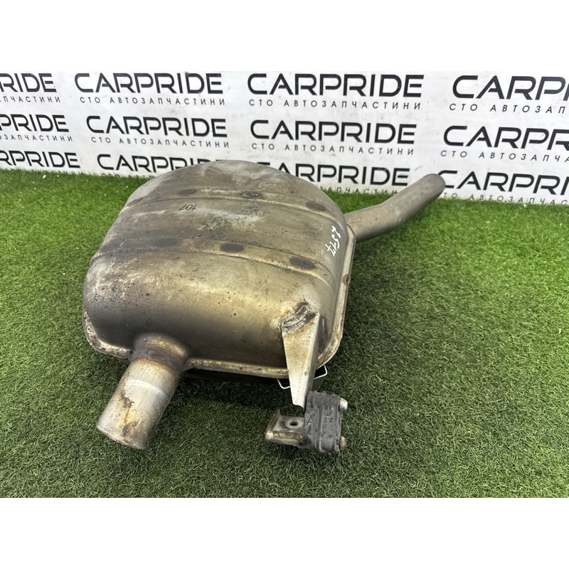 Глушитель (выпускная система) BMW 7-series F01 2011 3.0 N54 18307646926