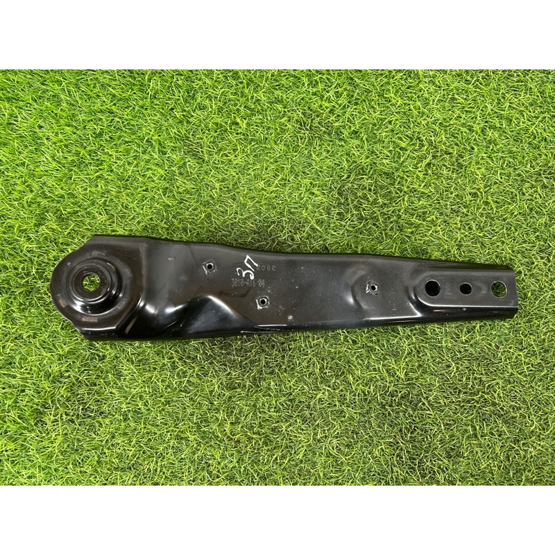 Кронштейн подрамника (подвеска) Nissan Rogue T33 2023 1.5 KR15DDT 554516RR0A