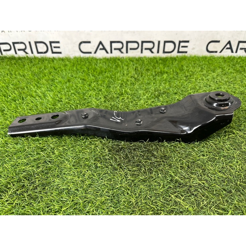 Кронштейн подрамника (подвеска) Nissan Rogue T33 2023 1.5 KR15DDT 554526RR0A