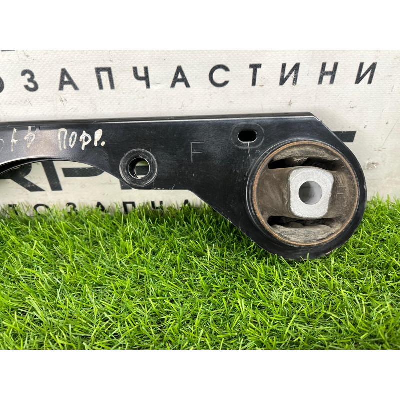 Кронштейн редуктора (трансмиссия) Nissan Rogue T33 2023 1.5 KR15DDT 554196RC4A