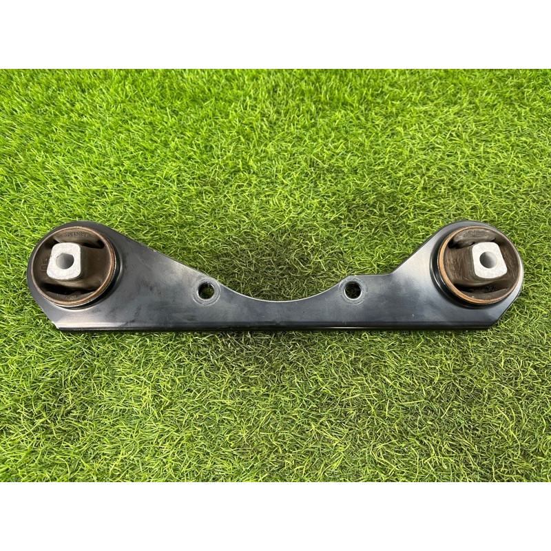 Кронштейн редуктора (трансмиссия) Nissan Rogue T33 2023 1.5 KR15DDT 554196RC4A