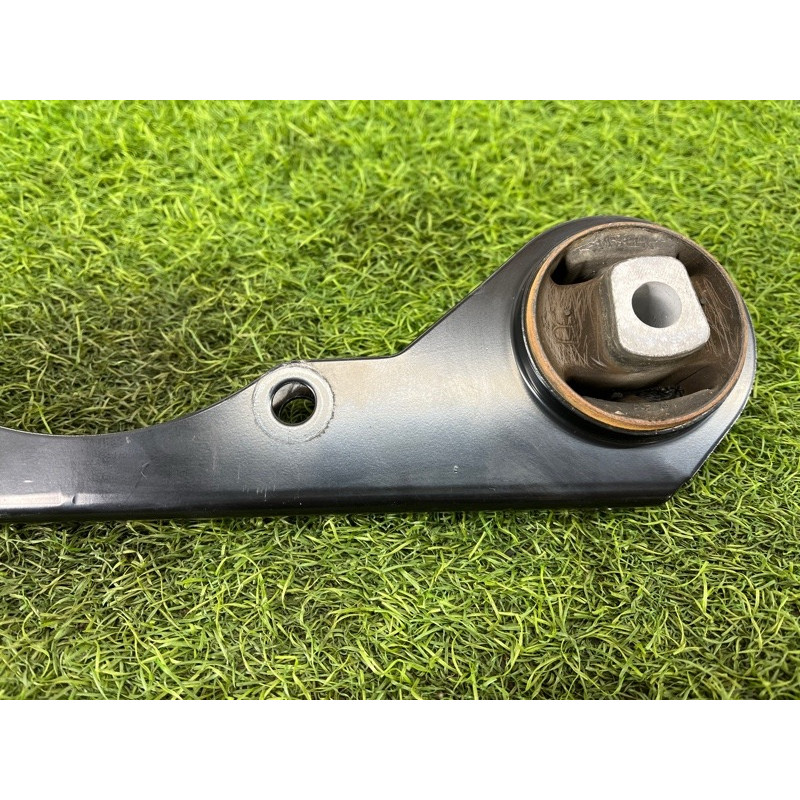 Кронштейн редуктора (трансмиссия) Nissan Rogue T33 2023 1.5 KR15DDT 554196RC4A