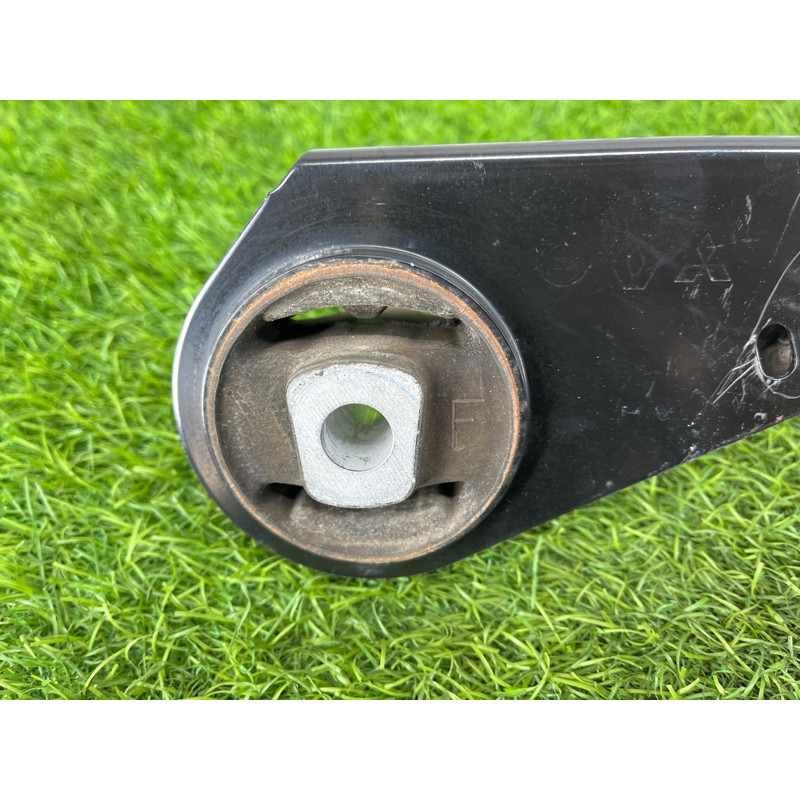 Кронштейн редуктора (трансмиссия) Nissan Rogue T33 2023 1.5 KR15DDT 554196RC4A