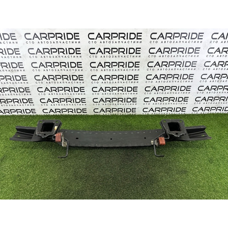 Усилитель бампера (наружные элементы кузова) BMW 3-series E90 2010 3.0 N54 51127157118