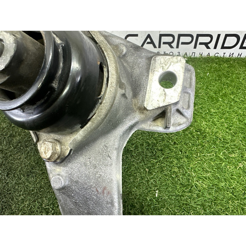 Кронштейн двигателя (кронштейны двигателя) AUDI Q7 4L 2011 3.0 TFSi 7P0199207