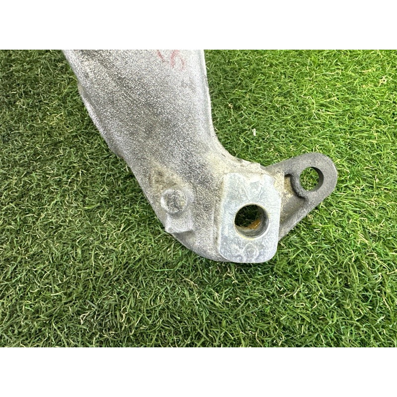 Кронштейн двигателя (кронштейны двигателя) AUDI Q7 4L 2011 3.0 TFSi 7P0199207