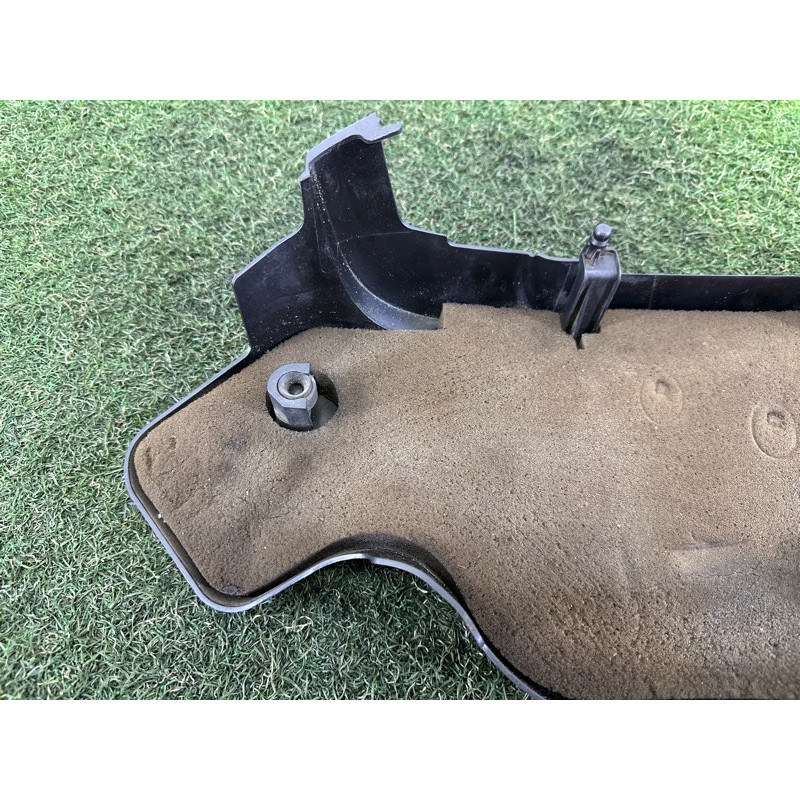 Декоративная крышка двигателя (двигатель и элементы) AUDI A8 D4 2011 4.2 CDRA 079103925N