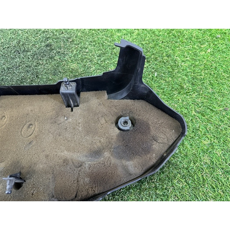 Декоративная крышка двигателя (двигатель и элементы) AUDI A8 D4 2011 4.2 CDRA 079103925N