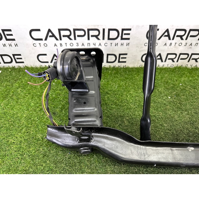 Усилитель бампера (наружные элементы кузова) BMW X5 E70 2012 3.0 N55B30 51117229085