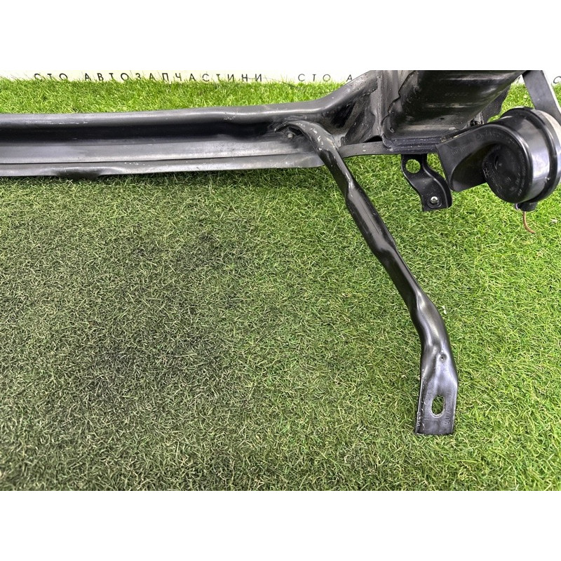 Усилитель бампера (наружные элементы кузова) BMW X5 E70 2012 3.0 N55B30 51117229085