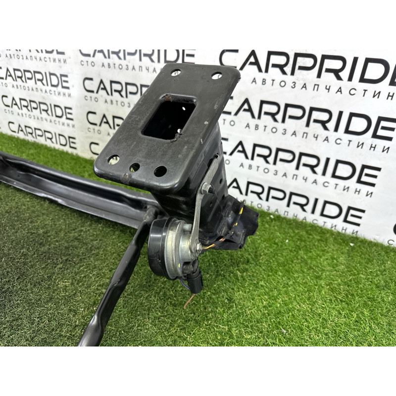 Усилитель бампера (наружные элементы кузова) BMW X5 E70 2012 3.0 N55B30 51117229085