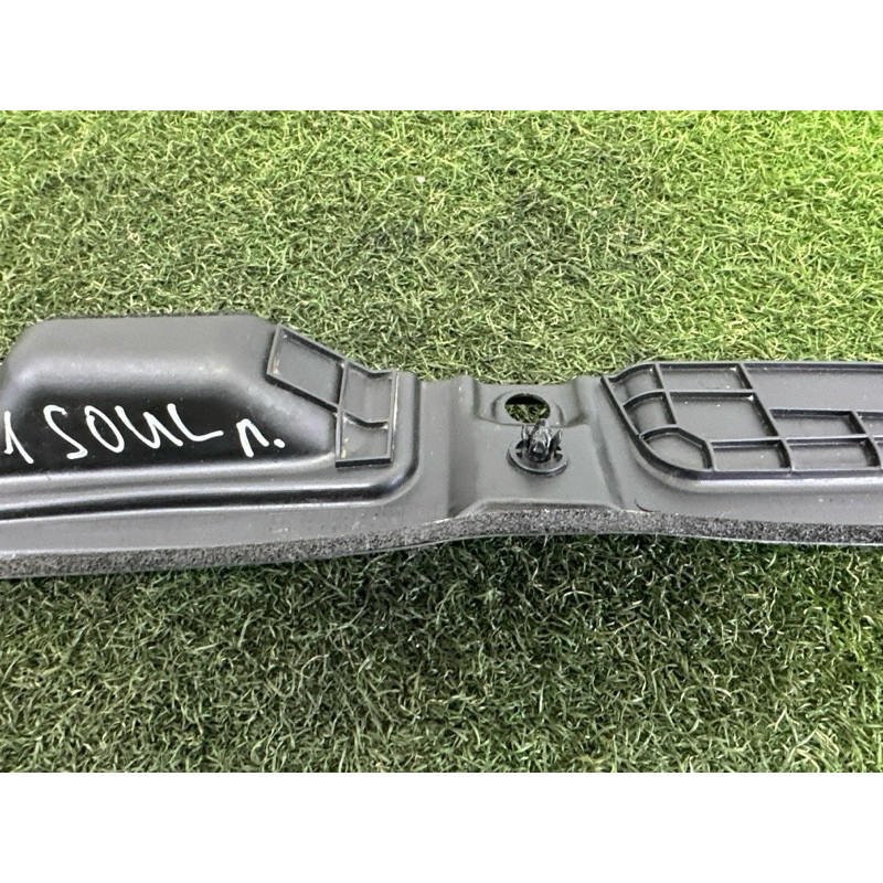 Ущільнювач крила (кузов и элементы) KIA Soul 3 2022 2.0 84116K0100
