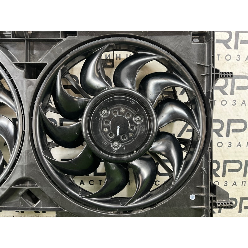 Вентилятор охлаждения радиатора (система охлаждения) Nissan Rogue T33 2023 1.5 KR15DDT 214816RR0B