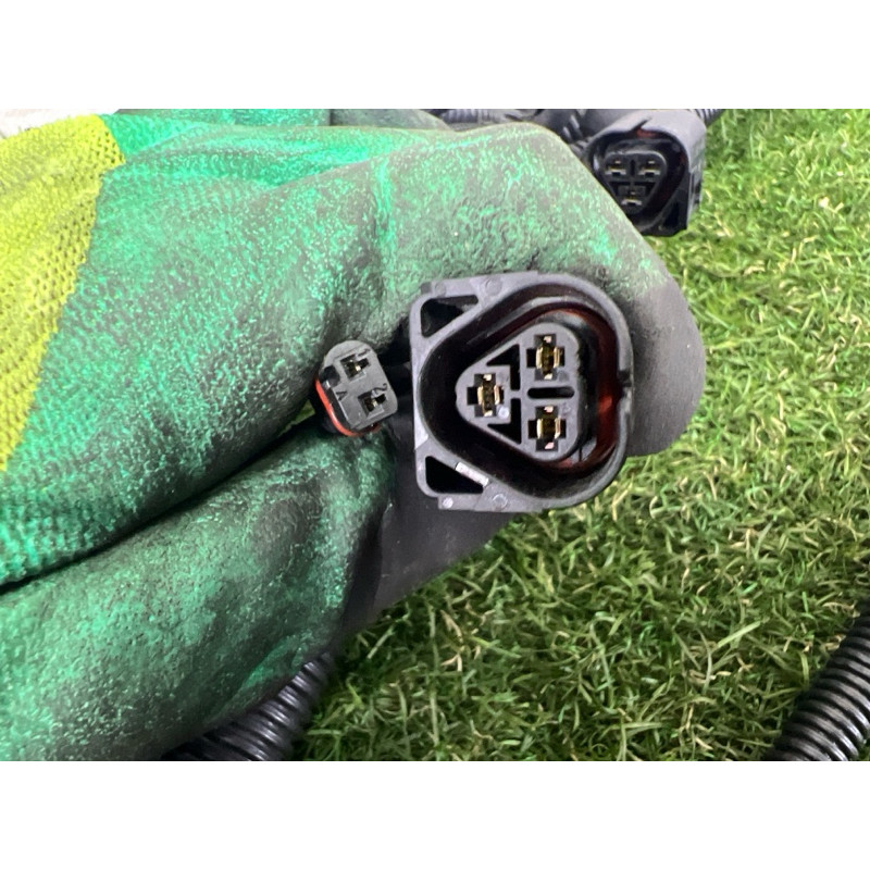 Проводка моторная (электрика двигателя) BMW X5 F15 2015 4.4 12518654744