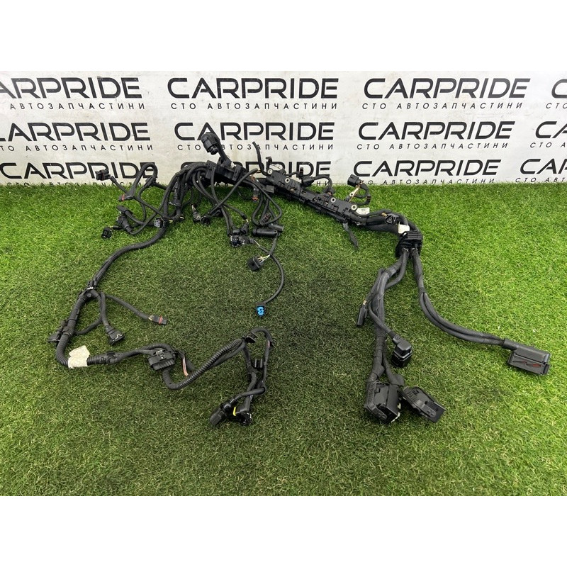 Проводка моторная (электрика двигателя) BMW X5 F15 2015 4.4 12518654740