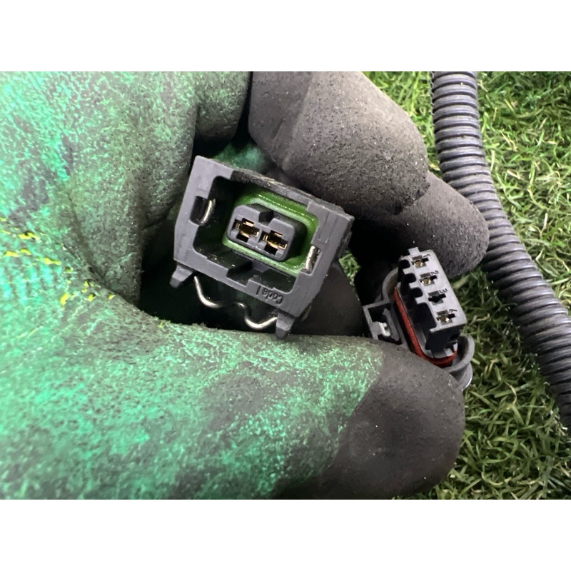 Проводка моторная (электрика двигателя) BMW X5 F15 2015 4.4 12518654740