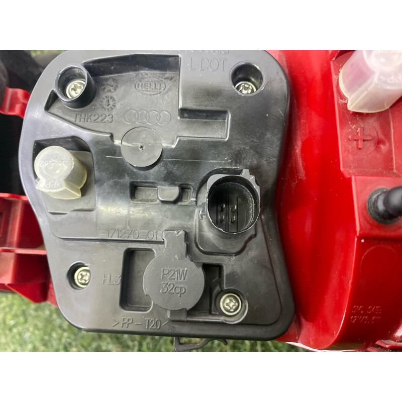 Задний фонарь (оптика) AUDI A4 B8 2012 2.0 CAEB 8K5945095L