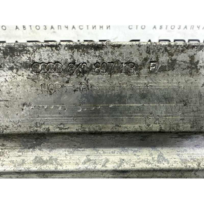 Усилитель бампера (наружные элементы кузова) AUDI A4 B8 2013 2.0 TFSI 8K0807113F