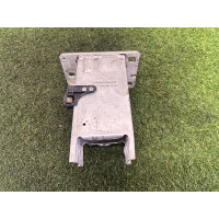 Кронштейн усилителя бампера