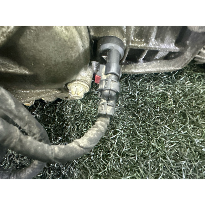 Редуктор (трансмісія) AUDI Q5 FY 2018 2.0 DAYB 0B0500043K