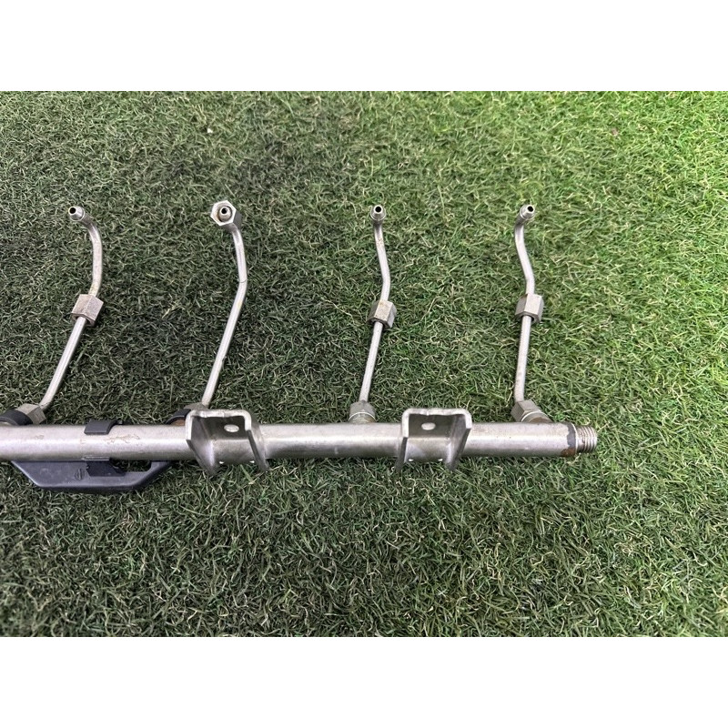 Топливная рампа (топливная система) BMW 7-series F01 2011 3.0 N54 13537575480