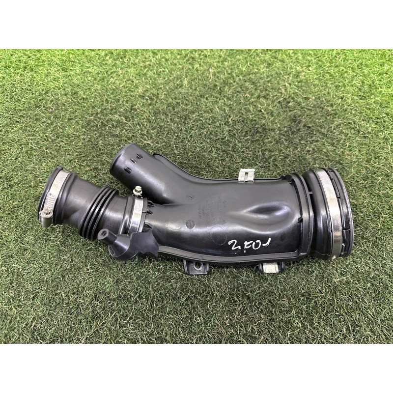 Патрубок воздушного фильтра (впускная система) BMW 7-series F01 2011 3.0 N54 13717582312