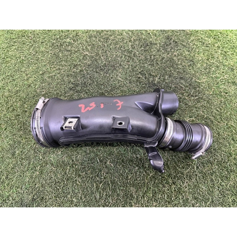 Патрубок воздушного фильтра (впускная система) BMW 7-series F01 2011 3.0 N54 13717582312