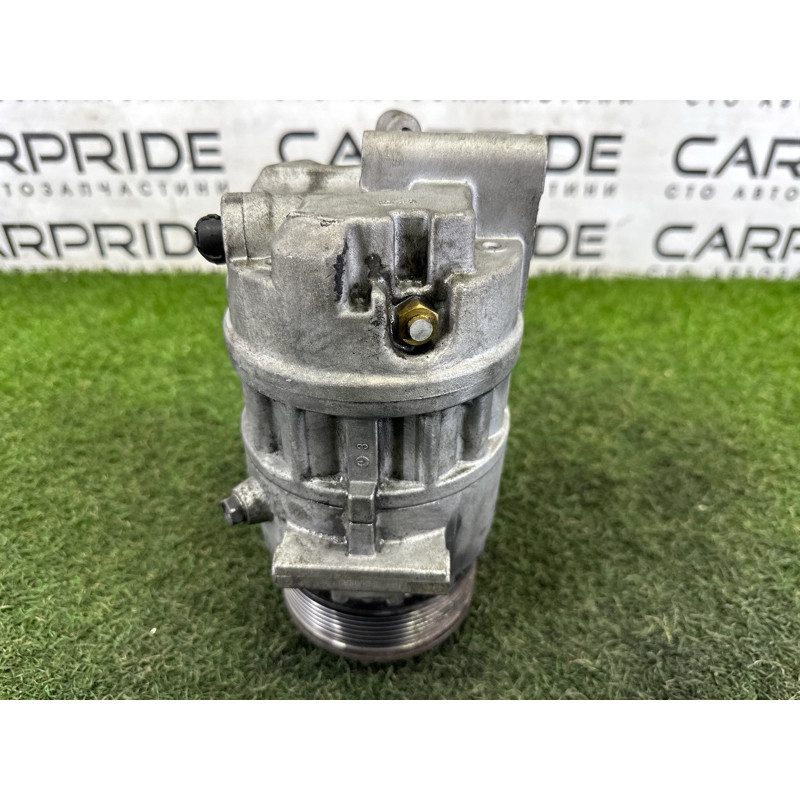 Компрессор кондиционера (отопление и кондиционирование) BMW 7-series F01 2011 3.0 N54 64529205096