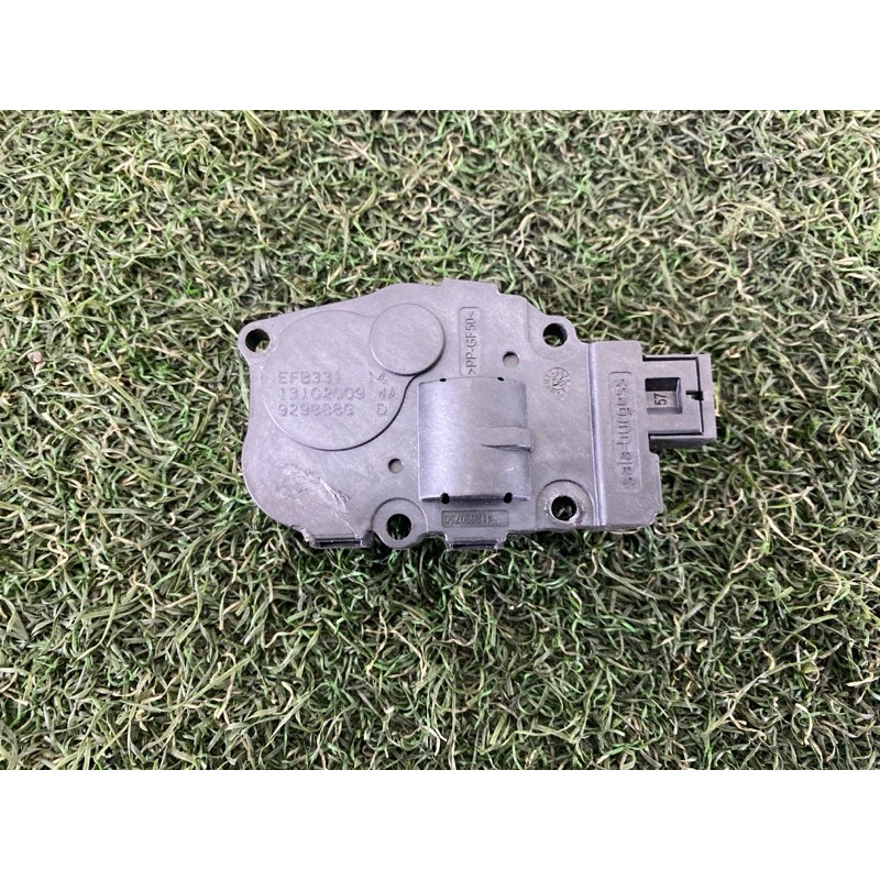 Привод заслонки отопителя (отопление и кондиционирование) BMW 3-series E93 2010 3.0 N52 410475520