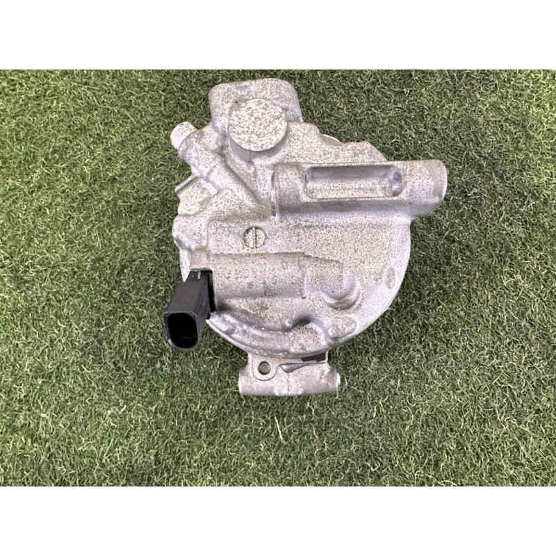 Компрессор кондиционера (отопление и кондиционирование) AUDI Q5 FY 2018 2.0 DAYB 80A816803