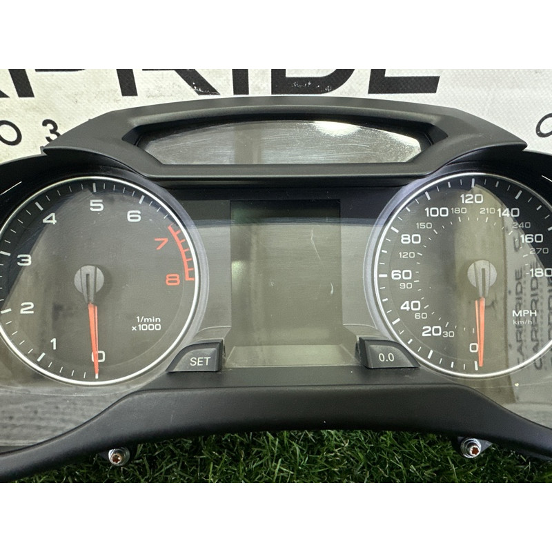 Панель приборов (салон) AUDI A4 B8 2010 2.0 CAEB 8K0920950E