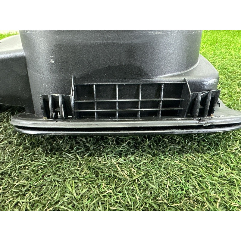 Кришка паливного бака (кузов і елементи) AUDI Q5 8R 2010 3.2 CALB 8R0809999B
