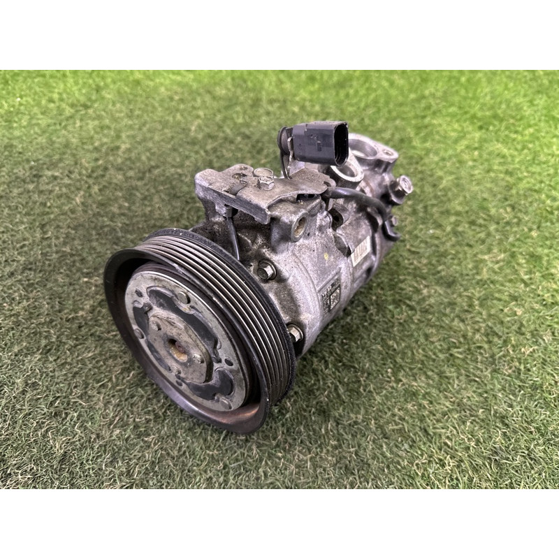 Компрессор кондиционера (отопление и кондиционирование) AUDI Q7 4M 2017 3.0 CREC 4M0820803M
