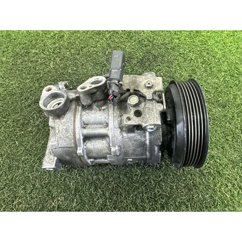 Компрессор кондиционера (отопление и кондиционирование) AUDI Q7 4M 2017 3.0 CREC 4M0820803M