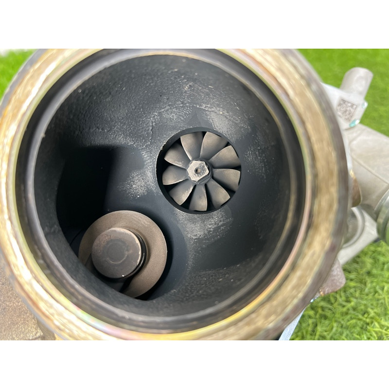 Турбина (выпускная система) Nissan Rogue T33 2023 1.5 KR15DDT 144116RD1A