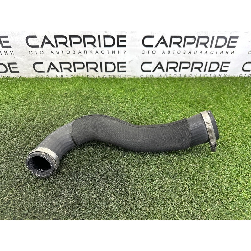 Патрубок интеркулера (двигатель и элементы) Volkswagen Touareg NF 2012 3.0 TDI 7P6145737B