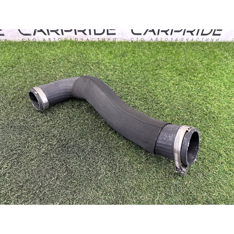 Патрубок интеркулера (двигатель и элементы) Volkswagen Touareg NF 2012 3.0 TDI 7P6145737B