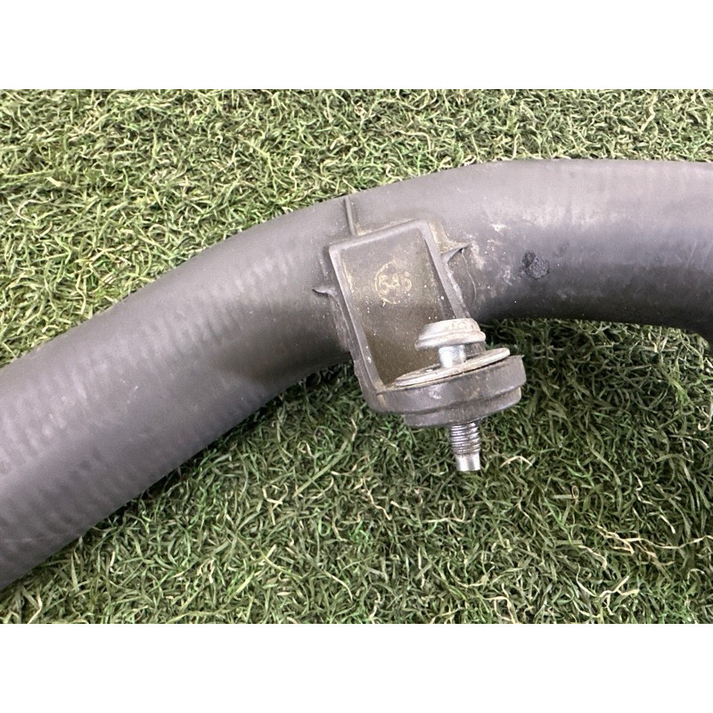 Патрубок (система охлаждения) Volkswagen Touareg NF 2012 3.0 TDI 7P6122101J