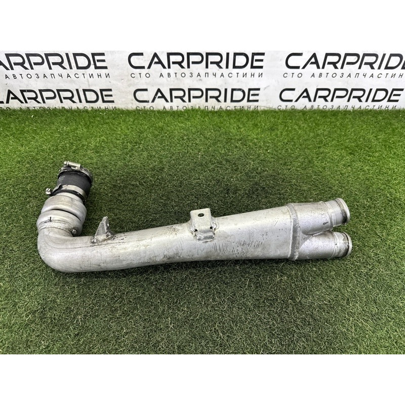 Патрубок інтеркулера (двигун та елементи) Volkswagen Touareg NF 2012 3.0 TDI 7P0145941A