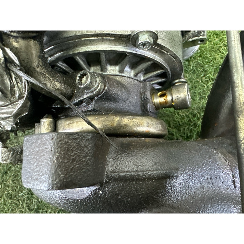 Турбина (выпускная система) AUDI A4 B8 2010 2.0 CAEB 06H145702S