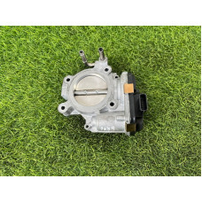 Дроссельная заслонка