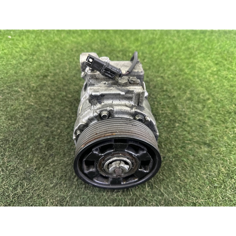 Компрессор кондиционера (отопление и кондиционирование) BMW X3 F25 2012 3.0 64529211496