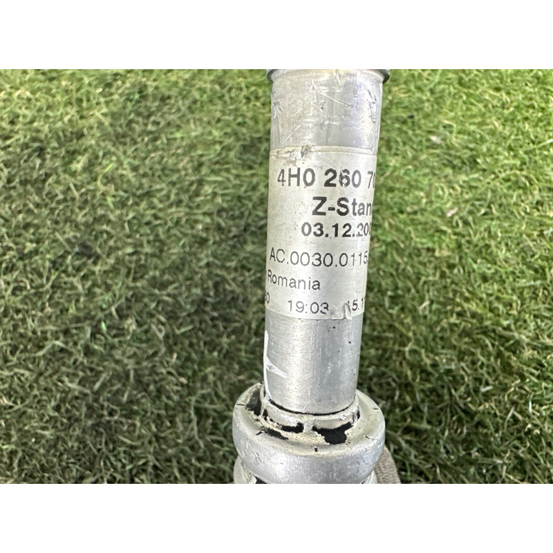 Трубка кондиционера (отопление и кондиционирование) AUDI A8 D4 2011 4.2 CDRA 4H0260707AA