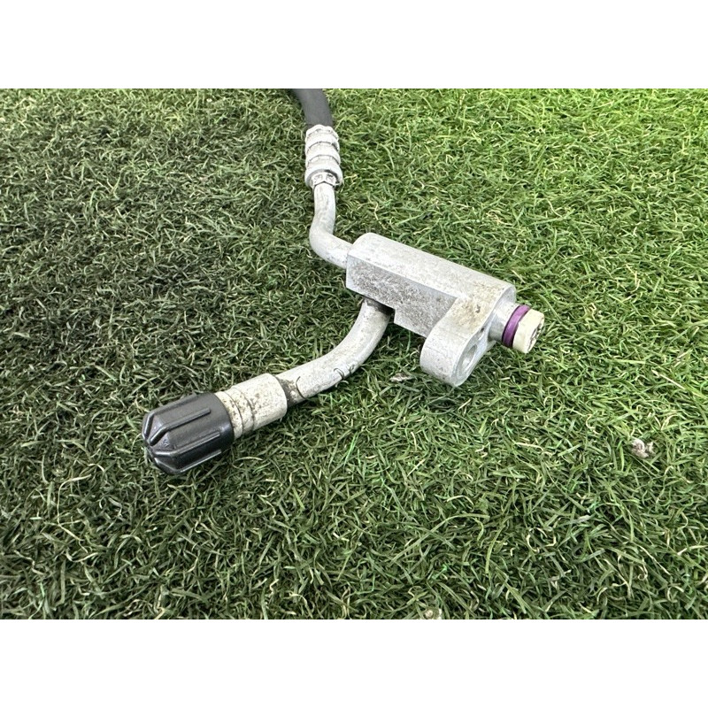 Трубка кондиционера (отопление и кондиционирование) BMW X1 E84 2014 2.0 64539151738